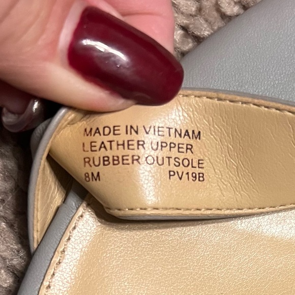 Michael Kors Gray Leather Ankle Strap Heels | Minimalist Dress Sandals 8M - Picture 5 of 12